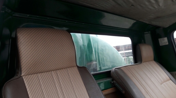 รถบรรทุกน้ำ ISUZU NPR 115 แรงม้า  4 สูบ ถังเหล็กจุน้ำ 7,000 ลิตร มีภาพวีดีโอประกอบด้วย