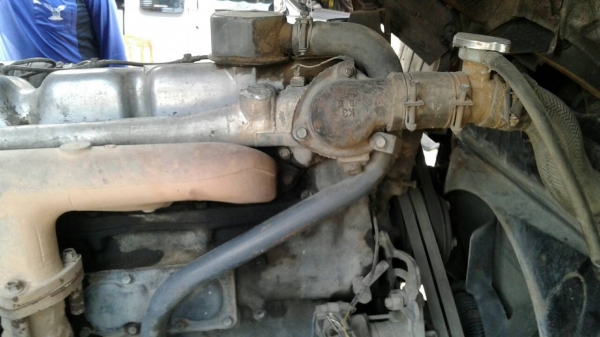 สิบล้อ มิตซู FN215K 6D14 เพาเดียว เเอร์เย็นๆ เครืองแน่น แคชชีสวย ยางดีทุกเส้น ช่วงยาว6.50ม สภาพดีสวยๆพร้อมใช้ เล่ม ทะเบียนพร้อมโอน