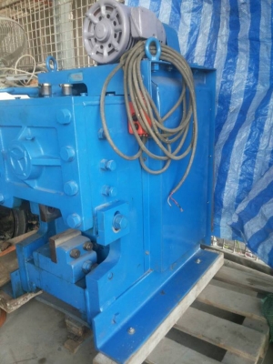 เครื่องตัดเหล็ก  ยี่ห้อ TOYO รุ่น C-43 mm.