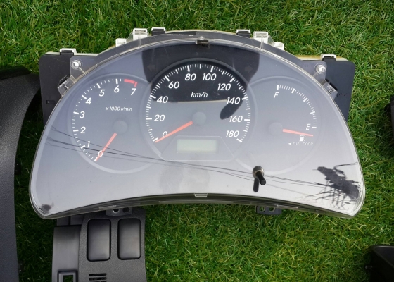 ชุดคอนโซลหน้า โตโยต้า wish แยกขาย