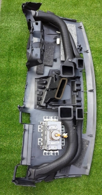 ชุดคอนโซลหน้า โตโยต้า wish แยกขาย