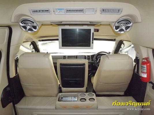 TOYOTA COMMUTER 2.5D4D ปี 2010 VIP