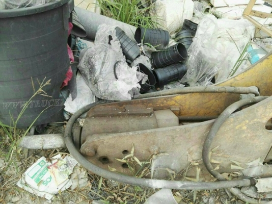 รถตักหน้า ขุดหลัง พร้อมหัวเจาะ ยี่ห้อ JCB รถตักหน้า ขุดหลัง พร้อมหัวเจาะ ยี่ห้อ JCB