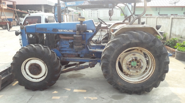 รถไถ 2 เพลา เสื้อเพลารุ่นใหม่ 6640 4WD สภาพพร้อมใช้ อุปกรณ์ครบ ทะเบียนพร้อมโอน รถไถ 2 เพลา เสื้อเพลารุ่นใหม่ 6640 4WD สภาพพร้อมใช้ อุปกรณ์ครบ ทะเบียนพร้อมโอน