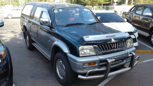 รถบ้านอาจารย์เทคนิคครับ อัพเดตภาพแล้วครับ รถบางทั้งคัน เกียร์โฟร์ไช้ได้ ไม่เคยลุย