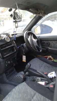 รถบ้านอาจารย์เทคนิคครับ อัพเดตภาพแล้วครับ รถบางทั้งคัน เกียร์โฟร์ไช้ได้ ไม่เคยลุย