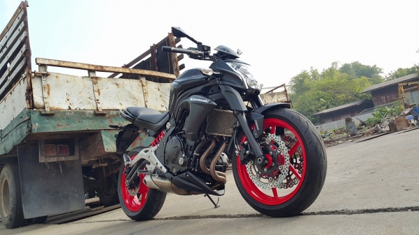 ER6N 2013 วิ่ง 8,000 กิโล พร้อมใช้ ไม่แพง ต่อรองได้ ER6N 2013 วิ่ง 8,000 กิโล พร้อมใช้ ไม่แพง ต่อรองได้