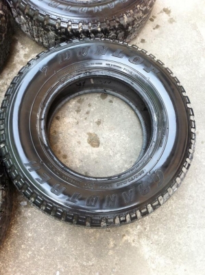 ขายยาง DUNLOP 23570R15 ยางปี 12 ดอกยังใช้ได้ 5-7 มิล ขายยาง DUNLOP 23570R15 ยางปี 12 ดอกยังใช้ได้ 5-7 มิล