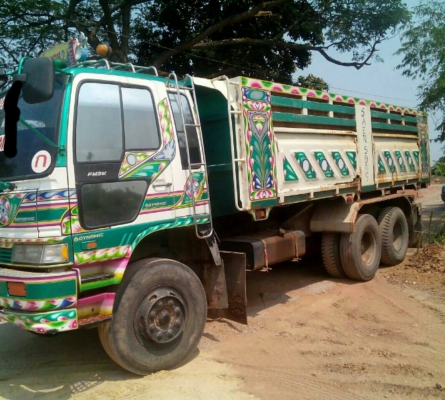 ฝากขาย สิบล้อ ฮีโน่ FM3M 240ปี43ดั้มมีเนียม"มีระบบลากจูง" สภาพดีสวยเดิมๆพร้อมใช้งาน ทะเบียนพร้อมโอน