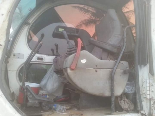 ขายรถแบคโฮ kobelco mark5 sk200-3