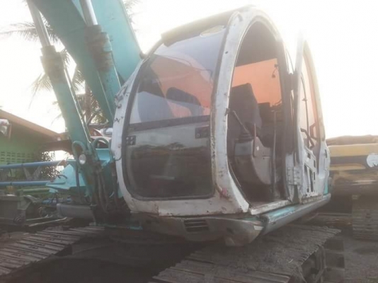 ขายรถแบคโฮ kobelco mark5 sk200-3