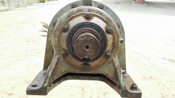 Sell>> มอเตอร์เกียร์ Sumitomo Cyclo Drive 25 HP. 380V. ทด 1:21 เพลาออกประมาณ 70 RPM. วิ่งเงียบพร้อมใช้งาน!! (สีเดิมๆไม่ทำสี)