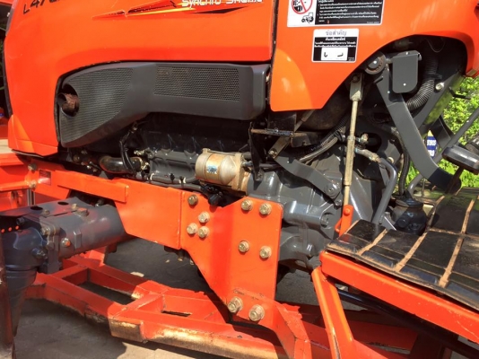 ขายรถไถ Kubota L4708(4WD) พร้อมใบมีดและผานพรวนLCSใหม่ 24x6 รถไร่ เดิมๆ พร้อมใช้งาน