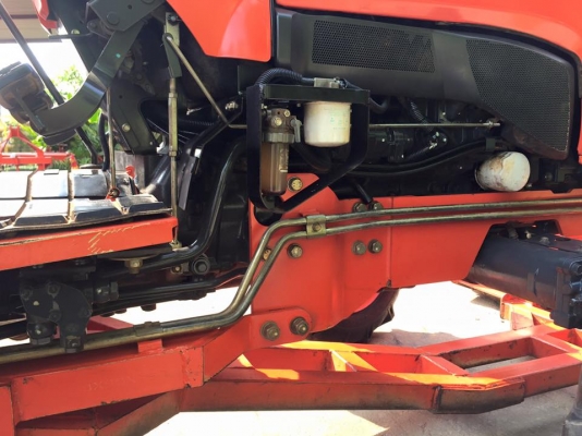 ขายรถไถ Kubota L4708(4WD) พร้อมใบมีดและผานพรวนLCSใหม่ 24x6 รถไร่ เดิมๆ พร้อมใช้งาน