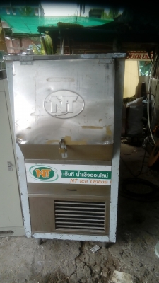 เครื่องทํานํ้าแข็ง