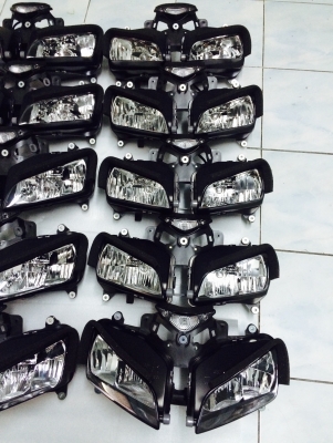 ไฟหน้าcbr1000