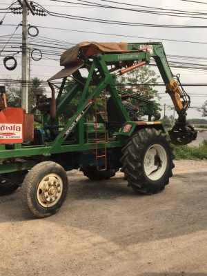 ขออนุญาติขายรถคีบอ้อยฟอรดเพลาเดียวเอกสารเล่มพร้อมโอน ราคา  680000  สนใจติดต่อ  0853224877-=0988930465