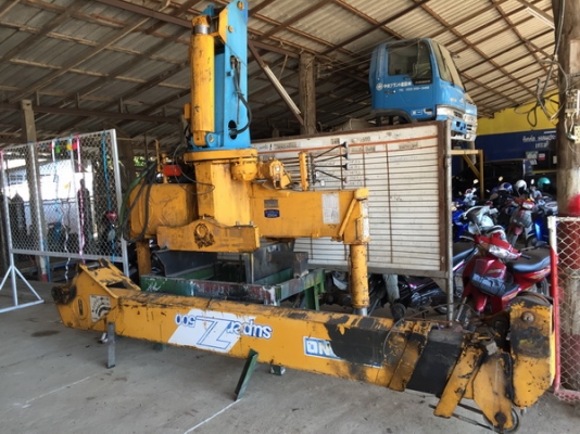 ขายเครน 5ตัน 4 ปลอก 5 เหลี่ยม ยี่ห้อ TADANO SUPER Z504 ขายเครน 5ตัน 4 ปลอก 5 เหลี่ยม ยี่ห้อ TADANO SUPER Z504