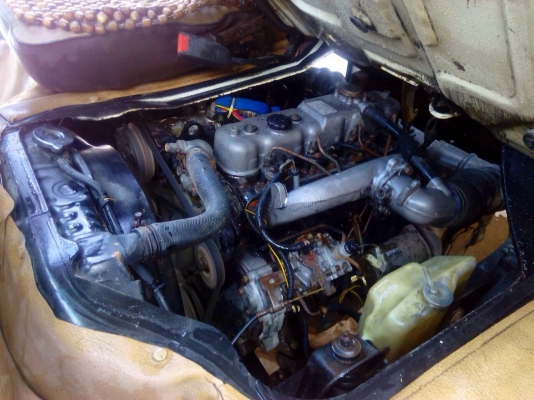 หกล้อช่วงสั้น 88 แรงม้ารถห้างแท้พร้อมใช้งานครับ(มีเงินดาวน์100,000รับรถได้เลยครับงวด5,xxx)