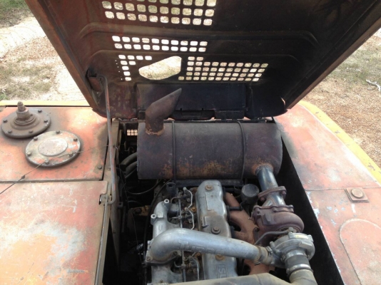 ขออนุญาติขายรถ HITACHI EX 200-5 พร้อมใช้งาน เอกสาร ไฟฟ้า  ครบราคา  950000 สนใจติดต่อ  0853224877-=0988930465