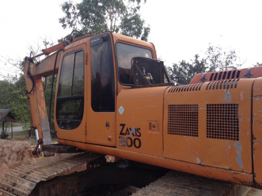 ขออนุญาติขายรถ HITACHI EX 200-5 พร้อมใช้งาน เอกสาร ไฟฟ้า  ครบราคา  950000 สนใจติดต่อ  0853224877-=0988930465