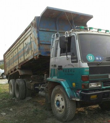 สิบล้อ อีซูซุ ร็อคกี้ FXZ12MY 175โบว์อินเตอร์ 2เพา สโลส ดั้มมีเนียม สภาพดีพร้อมใช้งาน ทะเบียนพร้อมโอน สิบล้อ อีซูซุ ร็อคกี้ FXZ12MY 175โบว์อินเตอร์ 2เพา สโลส ดั้มมีเนียม สภาพดีพร้อมใช้งาน ทะเบียนพร้อมโอน