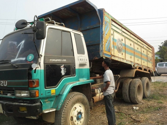 สิบล้อ อีซูซุ ร็อคกี้ FXZ12MY 175โบว์อินเตอร์ 2เพา สโลส ดั้มมีเนียม สภาพดีพร้อมใช้งาน ทะเบียนพร้อมโอน สิบล้อ อีซูซุ ร็อคกี้ FXZ12MY 175โบว์อินเตอร์ 2เพา สโลส ดั้มมีเนียม สภาพดีพร้อมใช้งาน ทะเบียนพร้อมโอน