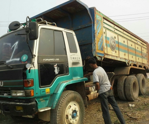 สิบล้อ อีซูซุ ร็อคกี้ FXZ12MY 175โบว์อินเตอร์ 2เพา สโลส ดั้มมีเนียม สภาพดีพร้อมใช้งาน ทะเบียนพร้อมโอน สิบล้อ อีซูซุ ร็อคกี้ FXZ12MY 175โบว์อินเตอร์ 2เพา สโลส ดั้มมีเนียม สภาพดีพร้อมใช้งาน ทะเบียนพร้อมโอน