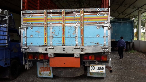 สิบล้อมือสอง,Hino KT925 เครื่อง 195 เพลาเดียว ไม่ดั๊ม,สวยเต็ม