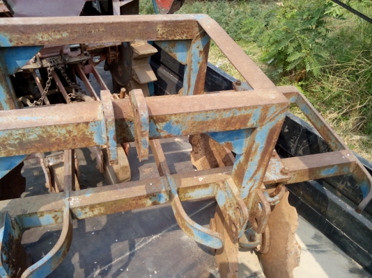 พานสัพใบอ้อย ยี่ห้อ ก.เกษตร เต็ม โครงสวย ใส่รถไถใหญ่