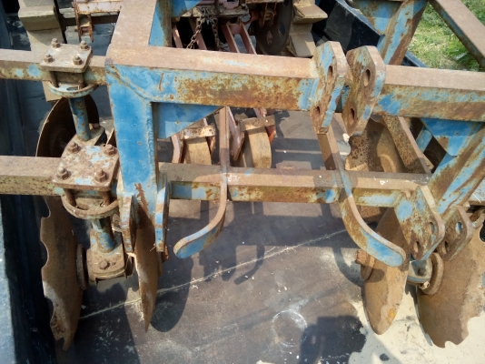 พานสัพใบอ้อย ยี่ห้อ ก.เกษตร เต็ม โครงสวย ใส่รถไถใหญ่