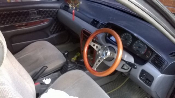 Nissan Sunny เครื่องดีมากขับทางไกลเยี่ยม เกียร์ธรรมดา พวงมาลัยเพาเวอร์ แอร์เย็นจัด พร้อมใช้ขายตามสภาพ