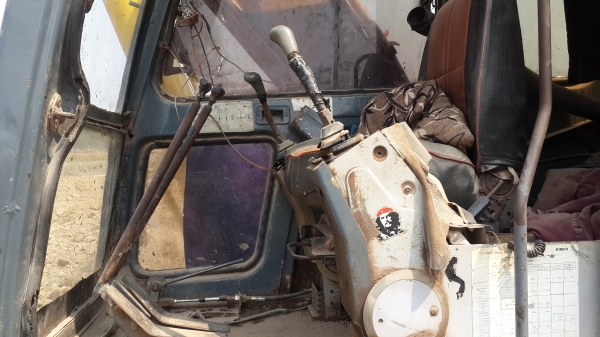 ขายด่วนKOBELCO MIII200 สภาพพร้อมใช้ เอกสารเล่มทะเบียนราคาเบาๆโทร0856842587