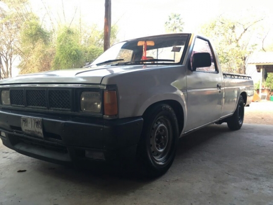 ขายรถยนต์ BIG-M ฝาแดง ตอนเดียว