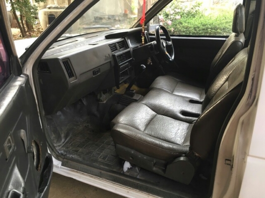 ขายรถยนต์ BIG-M ฝาแดง ตอนเดียว