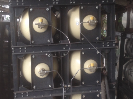 ขายถังแก๊สNGVติดรถหัวลากสวยๆมีหลายชุด ขายถังแก๊สNGVติดรถหัวลากสวยๆมีหลายชุด