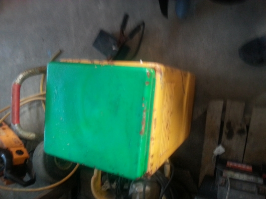 ตู้ชาร์จแบตเตอรี่ ตู้ชาร์จแบตเตอรี่