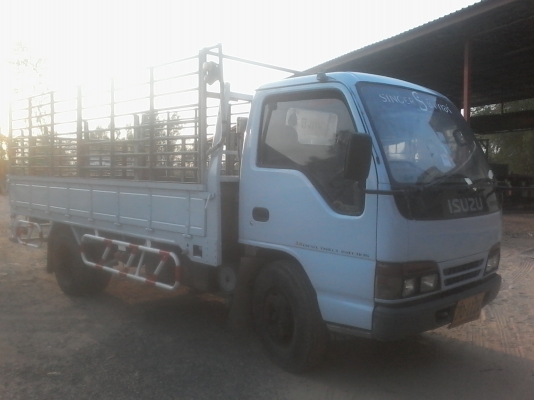 ISUZU 110 ประตูเหว้า. รถ.เดิม เครื่องดี ครัชชีดี พร้อมใช้งาน ISUZU 110 ประตูเหว้า. รถ.เดิม เครื่องดี ครัชชีดี พร้อมใช้งาน