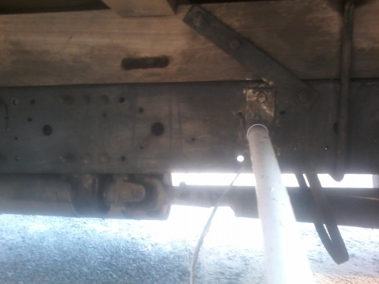 ISUZU 110 ประตูเหว้า. รถ.เดิม เครื่องดี ครัชชีดี พร้อมใช้งาน ISUZU 110 ประตูเหว้า. รถ.เดิม เครื่องดี ครัชชีดี พร้อมใช้งาน