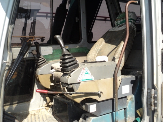 ขายรถแบคโฮนำเข้าจากญี่ปุ่น โกเบโก้ Kobelco SK60-3 มาร์คไฟท์ #LE-21072 โทร 061-4194022 ใหม่ค่ะ