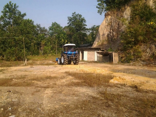 รถไถ CHAMP MX6255.   สนใจติดต่อ  081 - 6079515