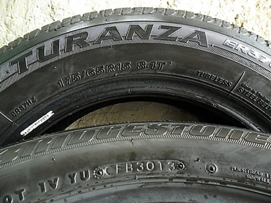 ยางขอบ15 บริดสโตน175-65-R15แตะพื้นปี14 (4เส้น 2,200บ) ยางขอบ15 บริดสโตน175-65-R15แตะพื้นปี14 (4เส้น 2,200บ)