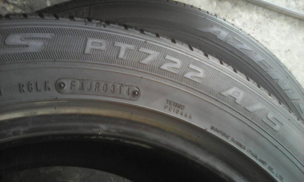215/55R17  FALKEN AZENIS PT722 A/S ปี14 ชุด 4 เส้น tel.081-427-3941 ไอดีไลน์ 0814273941