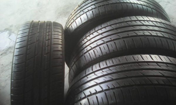 215/55R17  FALKEN AZENIS PT722 A/S ปี14 ชุด 4 เส้น tel.081-427-3941 ไอดีไลน์ 0814273941