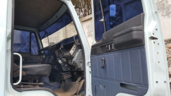 รถอีซูซุ 10 ล้อดั้ม FXZ  240 แรงม้า. ปี 39. ( ขาย แม่ , ลูก. )    สนใจติดต่อ  081 - 6079515