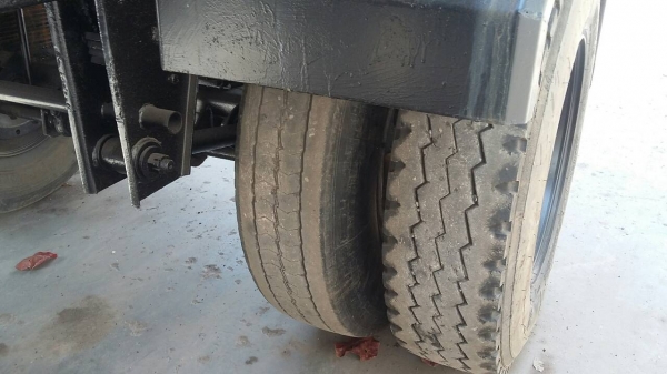 รถอีซูซุ 10 ล้อดั้ม FXZ  240 แรงม้า. ปี 39. ( ขาย แม่ , ลูก. )    สนใจติดต่อ  081 - 6079515