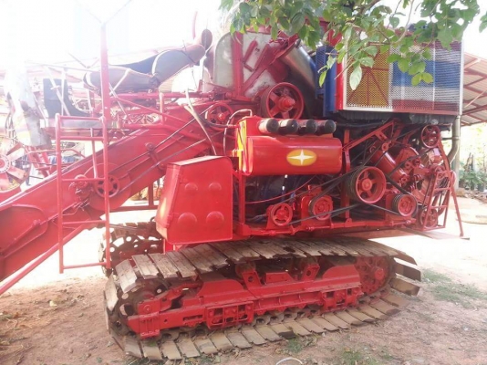 ขายรถเกี่ยวข้าว ศักดิ์พัฒนา BIG37 เครื่อง185แรง ปั๊มไดกิ้นเบอร์23 สภาพพร้อมใช้งาน ราคา390,000 สนใจโทร 090-8588220คุณนะ 093-3258446คุณบิว หรือเข้าดูสินค้าอื่นๆได้ที่ www.truck.in.th/498 หรือเพจFacebook ณรงค์ ซื้อขายรถมือสอง (เว็บไซต์ส่วนตัว) หรือFacebook ค