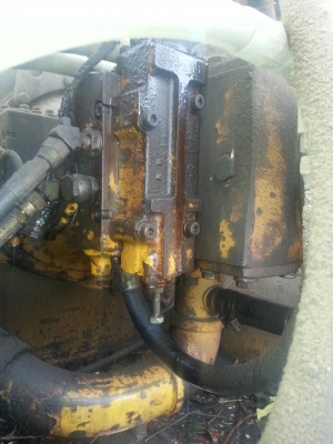 Komatsu PC200-3 คอนโทนสั้น เล่มทะเบียน