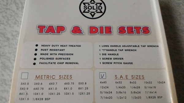 ชุดเครื่องมือต๊าปทำเกลียว ยี่ห้อ SOLID พร้อมอุปกรณ์ต่างๆครบเช็ตแบบ 40 ชิ้น