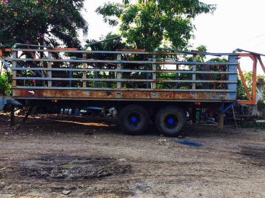 ขายเทอเลอร์ บรรทุกอ้อย